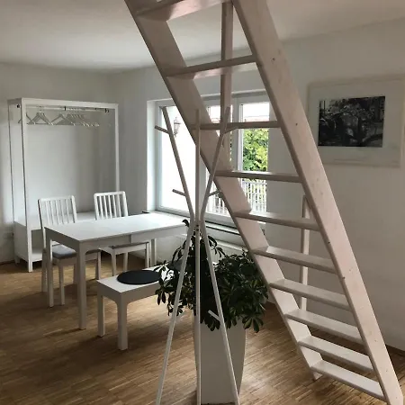 דירה Alte Schlosserei Leistadt באד דירקהיים