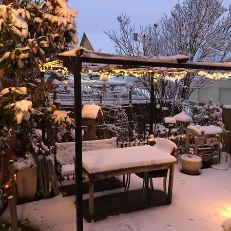 Alte Schlosserei Leistadt דירה