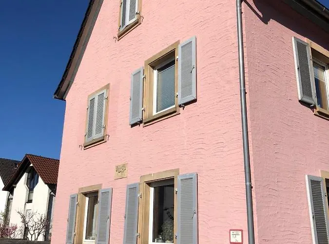 Alte Schlosserei Leistadt بار دوركهايم